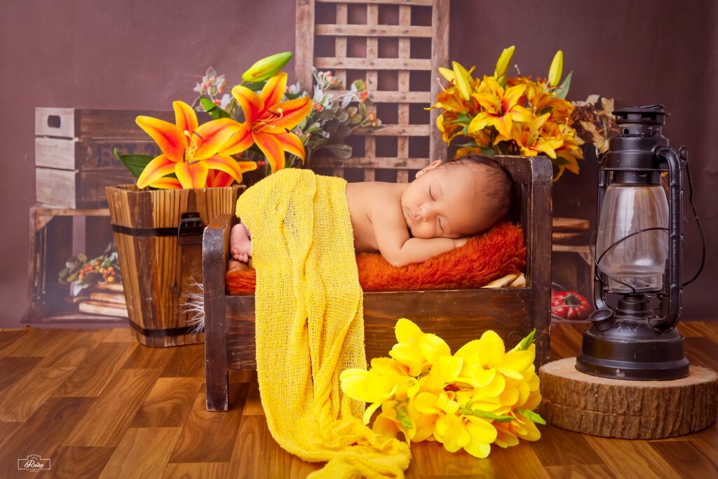Newborn Teepee With Yellow Wrapping Setup 151